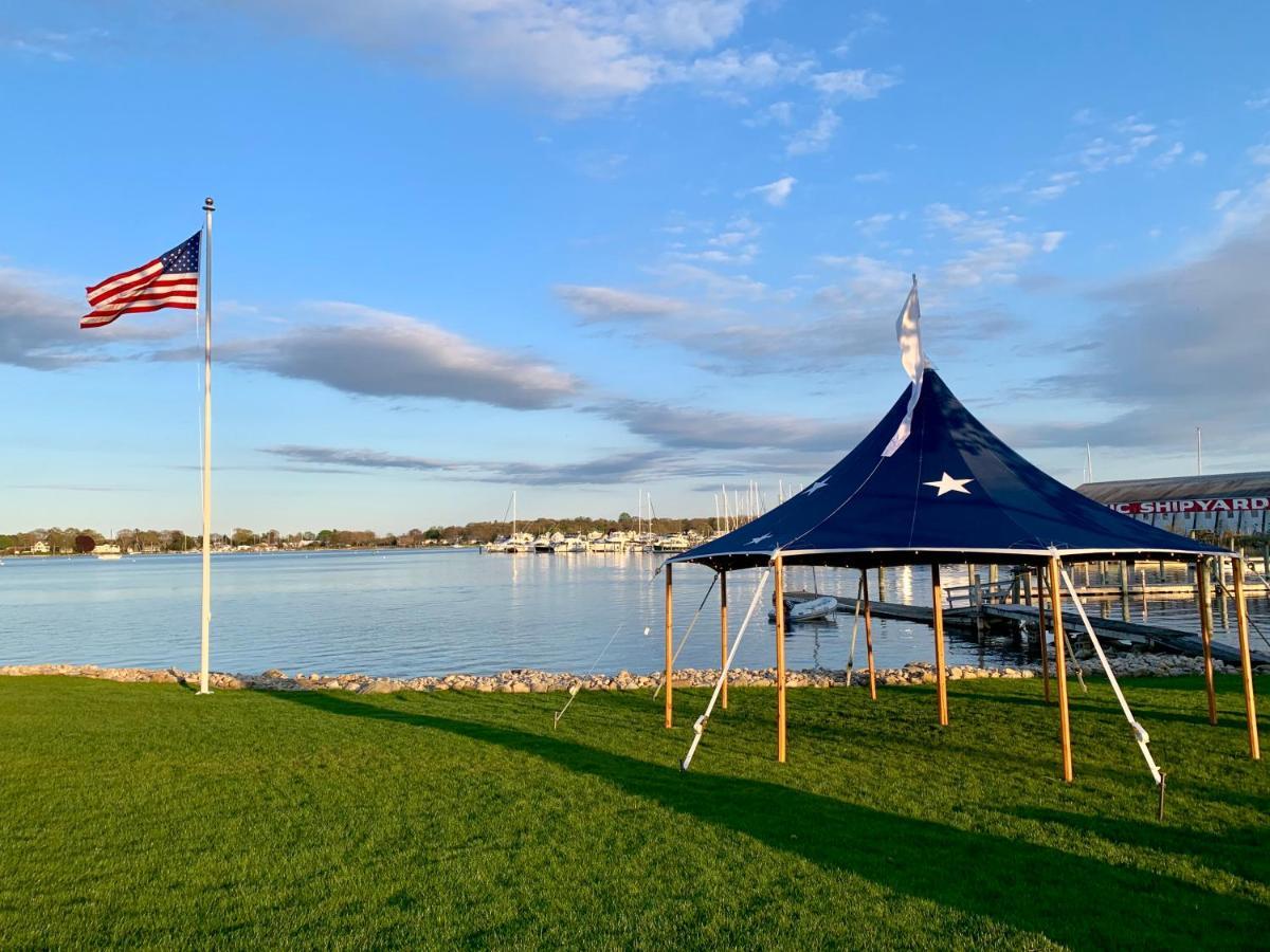 Hotel Harbor View Landing Mystic Exterior foto