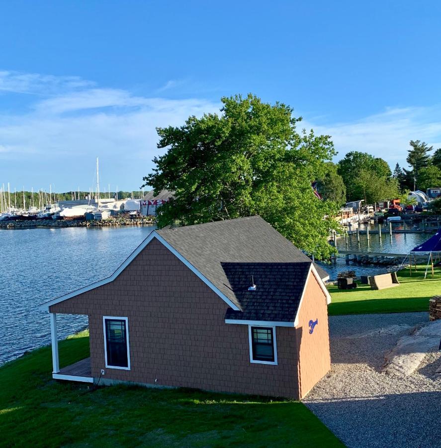 Hotel Harbor View Landing Mystic Exterior foto